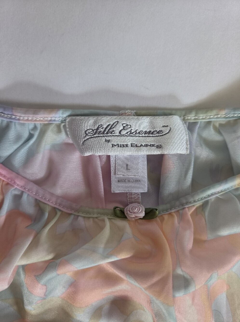 Vtg Miss Elaine Silk Essence Mini Nightgown Floral flutter Sleeve size L - Picture 3 of 6